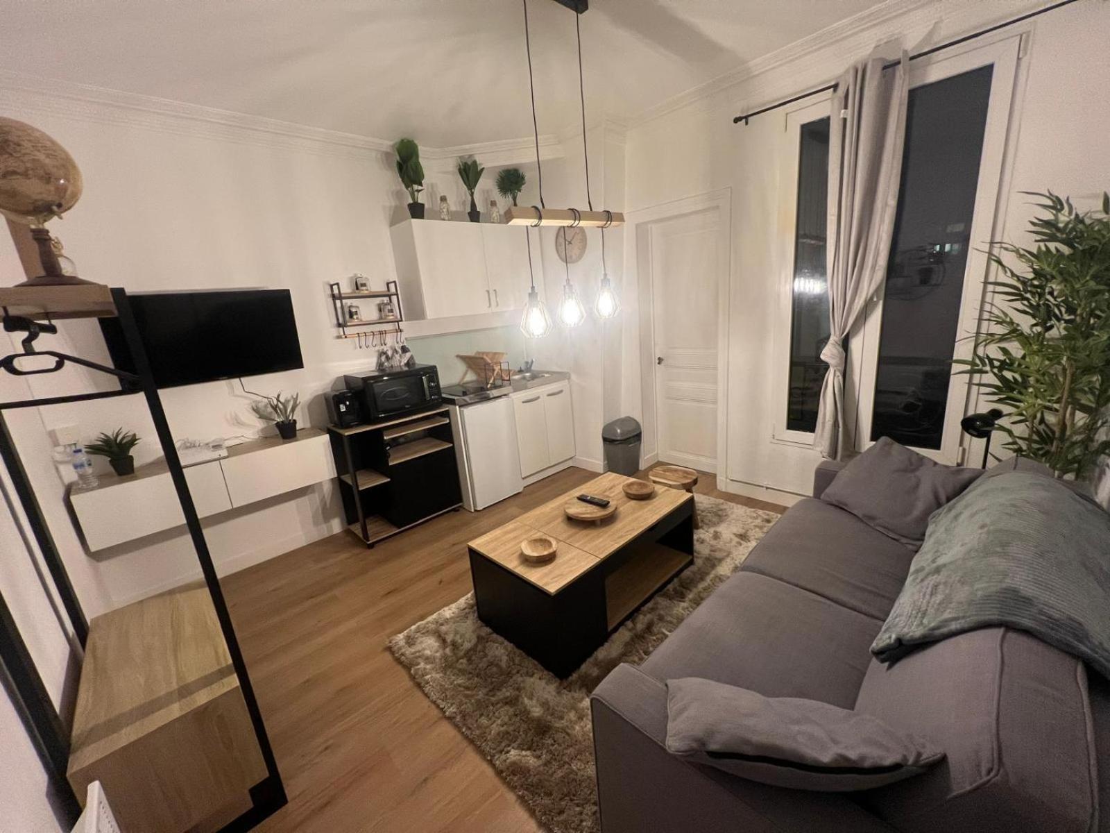 Studio Cosy Aux Portes De Paris - 2Pax Saint-Ouen  Εξωτερικό φωτογραφία